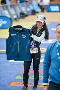 BIB: 0911, 104
                            <button type="button" onclick="openModal(22755687)" class="btn btn-primary btn-sm float-right btn-popup" data-toggle="modal" data-target=".modal-high-quality">
                        <i class="fas fa-shopping-cart"></i> Add to Cart
                    </button>
                                            <button type="button" onclick="isThisMe(22755687, true)" class="btn btn-success btn-sm float-right btn-popup btn-isme hidden" data-toggle="tooltip" data-placement="bottom" title="นี่คือรูปของคุณใช่ไหม คลิกที่นี่เพื่อเอาเข้าอัลบั้ม">
                        <i class="fas fa-plus"></i> Add to album
                    </button>
                    <button type="button" onclick="isThisMe(22755687, false)" class="btn btn-warning btn-sm float-right btn-popup btn-isnotme hidden">
                        <i class="fas fa-ban"></i> Remove from album
                    </button>